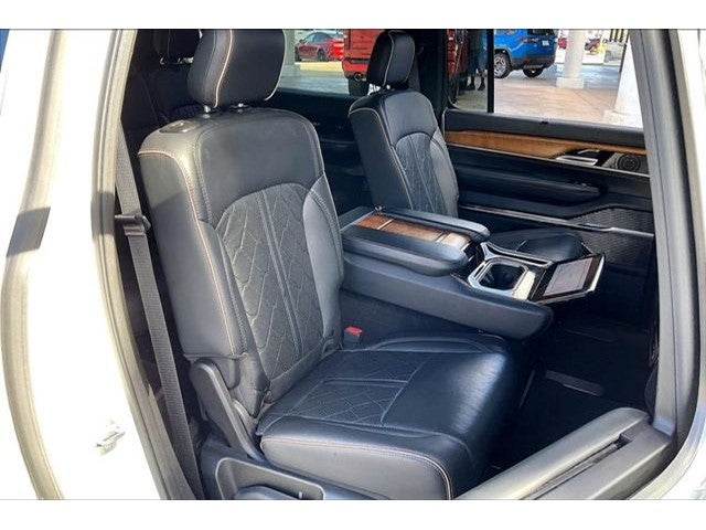 2024 Jeep Grand Wagoneer L Series III