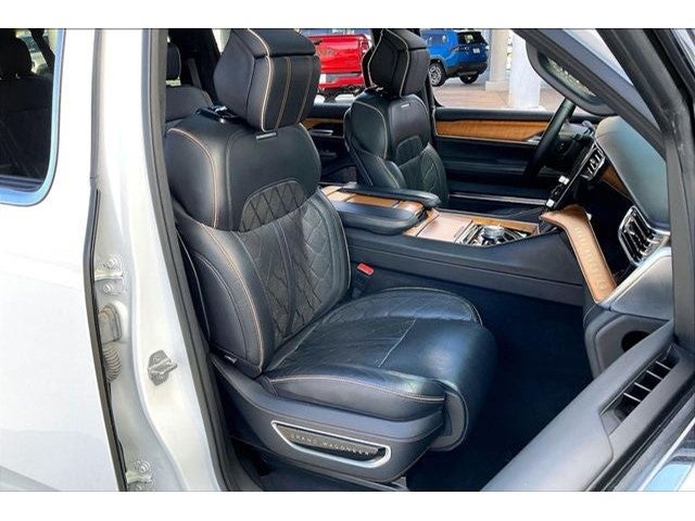 2024 Jeep Grand Wagoneer L Series III