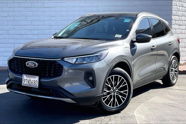 2025 Ford Escape Plug-In Hybrid Base