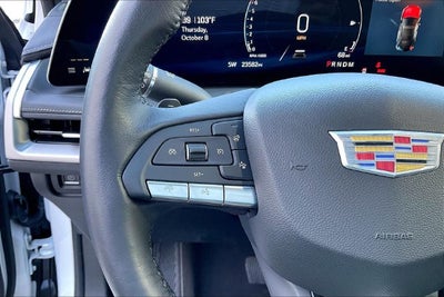 2024 Cadillac XT4 Premium Luxury