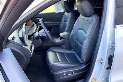 2024 Cadillac XT4 Premium Luxury