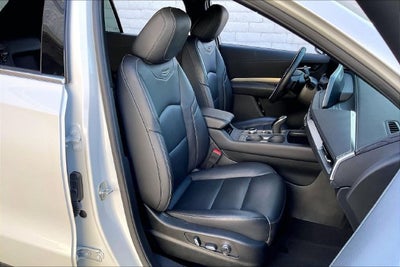 2024 Cadillac XT4 Premium Luxury