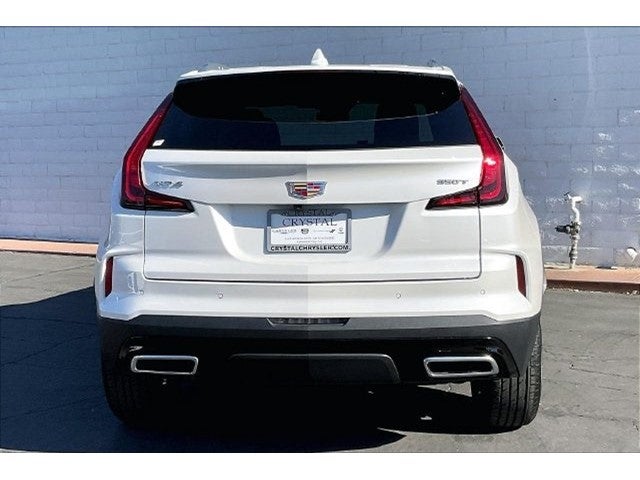 2024 Cadillac XT4 Premium Luxury