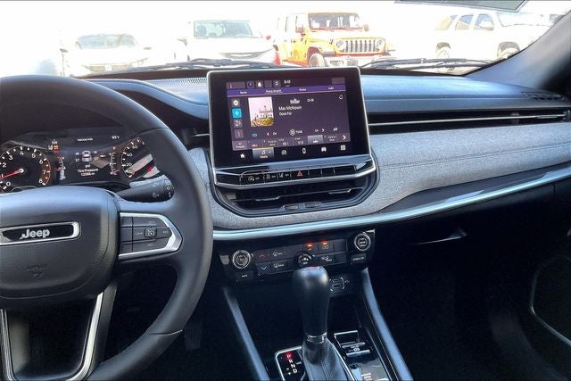 2023 Jeep Compass Latitude