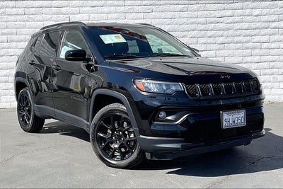2023 Jeep Compass Altitude
