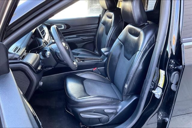2023 Jeep Compass Altitude