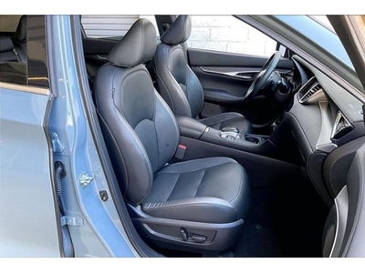 2023 INFINITI QX50 LUXE FWD
