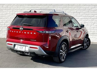 2025 Nissan Pathfinder Platinum