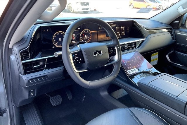2027 INFINITI QX80 Luxe 2WD