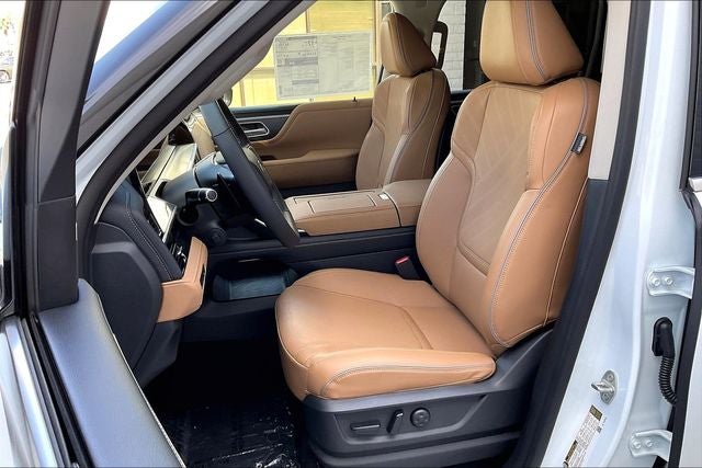 2026 INFINITI QX80 Luxe 4WD