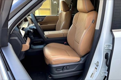 2026 INFINITI QX80 Luxe 4WD