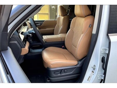 2026 INFINITI QX80 Luxe 4WD