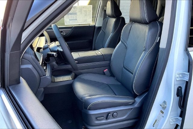 2027 INFINITI QX80 Luxe 2WD