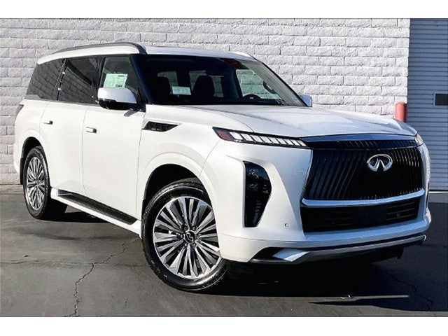 2027 INFINITI QX80 Luxe 2WD