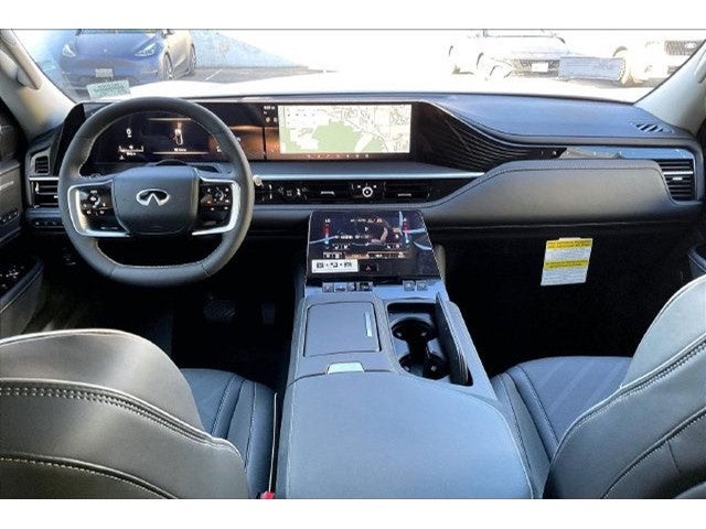 2027 INFINITI QX80 Luxe 2WD