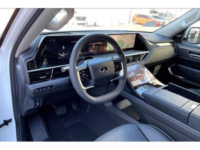 2027 INFINITI QX80 Luxe 2WD