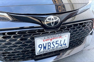 2025 Toyota Corolla Hatchback SE