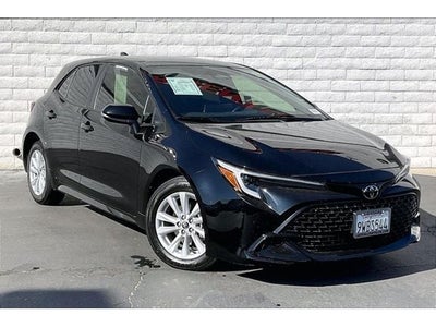 2025 Toyota Corolla Hatchback SE