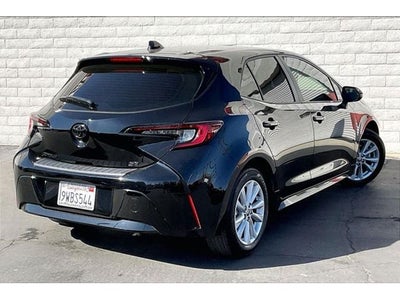 2025 Toyota Corolla Hatchback SE