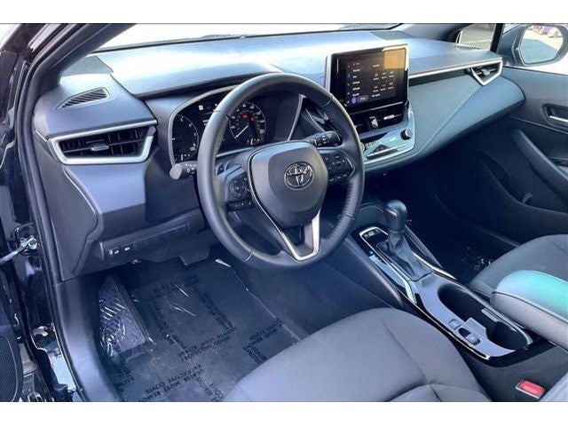 2025 Toyota Corolla Hatchback SE