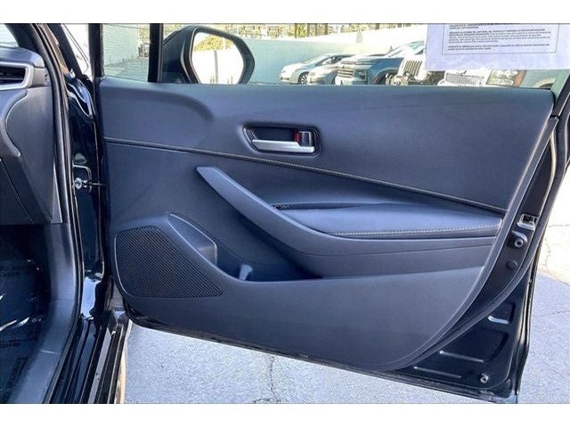 2025 Toyota Corolla Hatchback SE