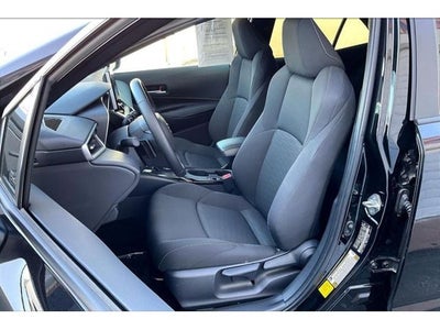 2025 Toyota Corolla Hatchback SE