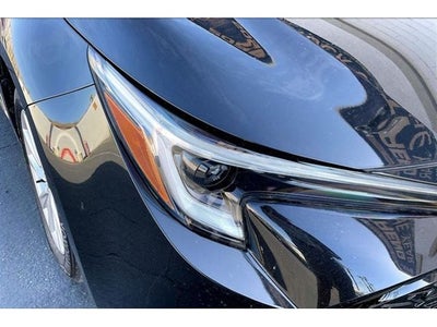 2025 Toyota Corolla Hatchback SE