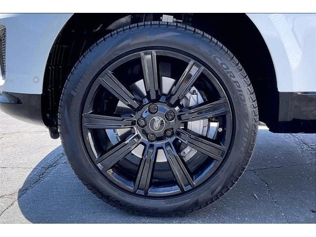 2022 Land Rover Range Rover Sport HSE Silver Edition