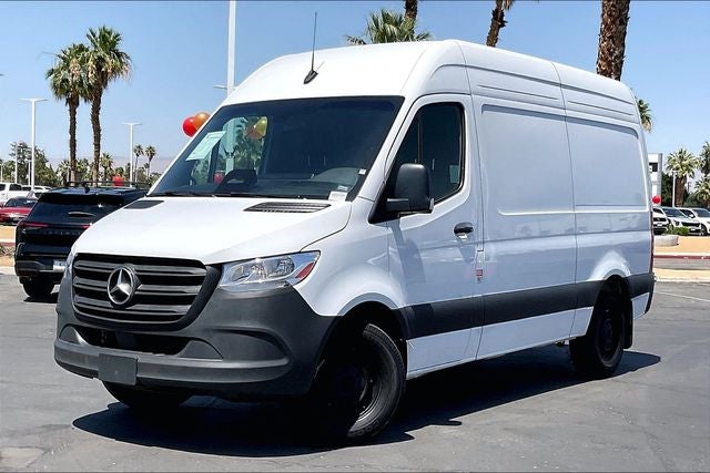 2025 Mercedes-Benz Sprinter 2500 Crew 144 WB