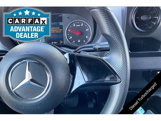 2025 Mercedes-Benz Sprinter 2500 Crew 144 WB