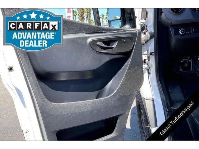 2025 Mercedes-Benz Sprinter 2500 Crew 144 WB