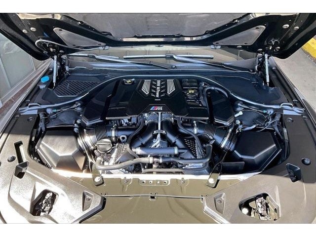 2022 BMW M8 Competition